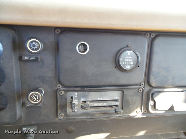 image for item K8117 1987 International S1900 bucket truck