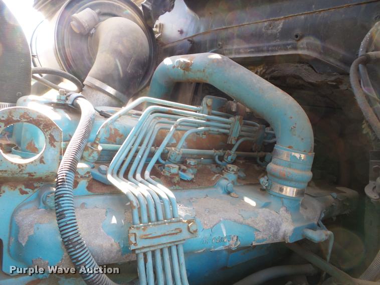 image for item K8117 1987 International S1900 bucket truck