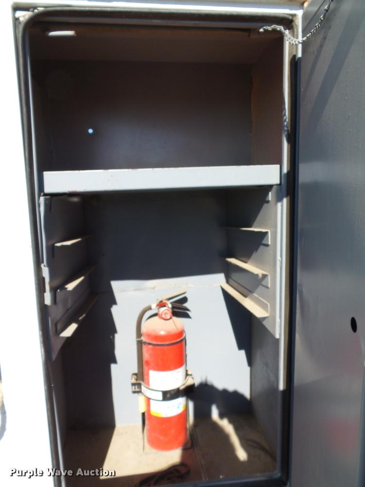 image for item K8117 1987 International S1900 bucket truck