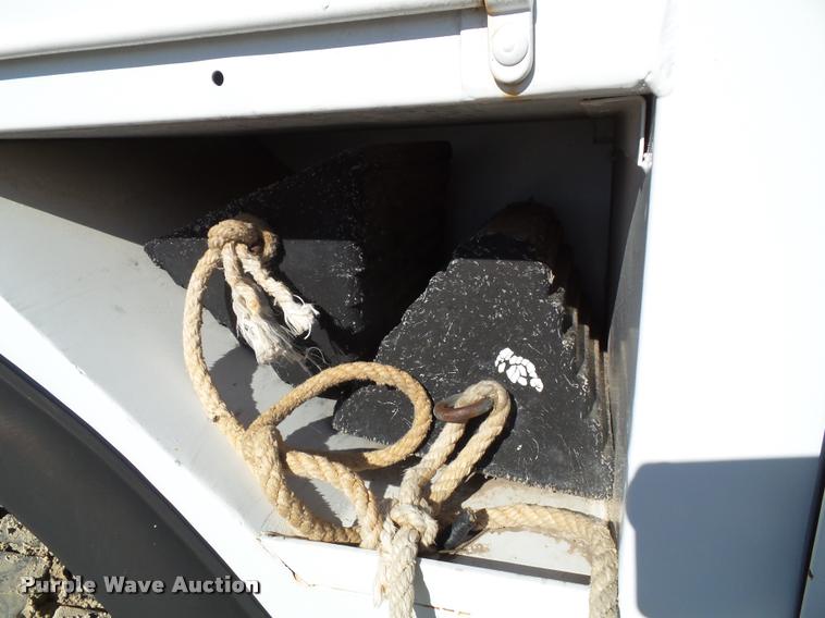 image for item K8117 1987 International S1900 bucket truck