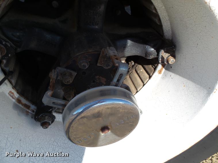 image for item K8117 1987 International S1900 bucket truck