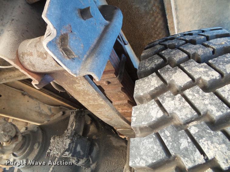 image for item K8117 1987 International S1900 bucket truck