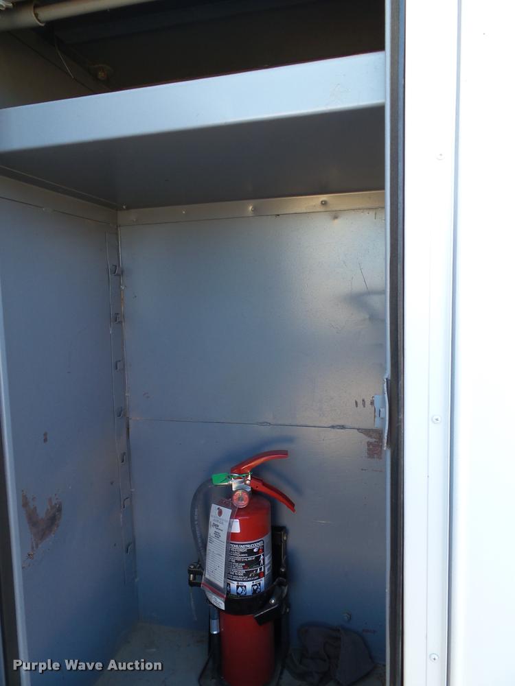 image for item K8117 1987 International S1900 bucket truck