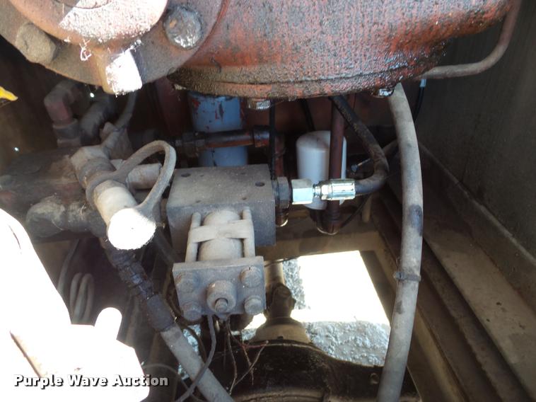 image for item K8117 1987 International S1900 bucket truck