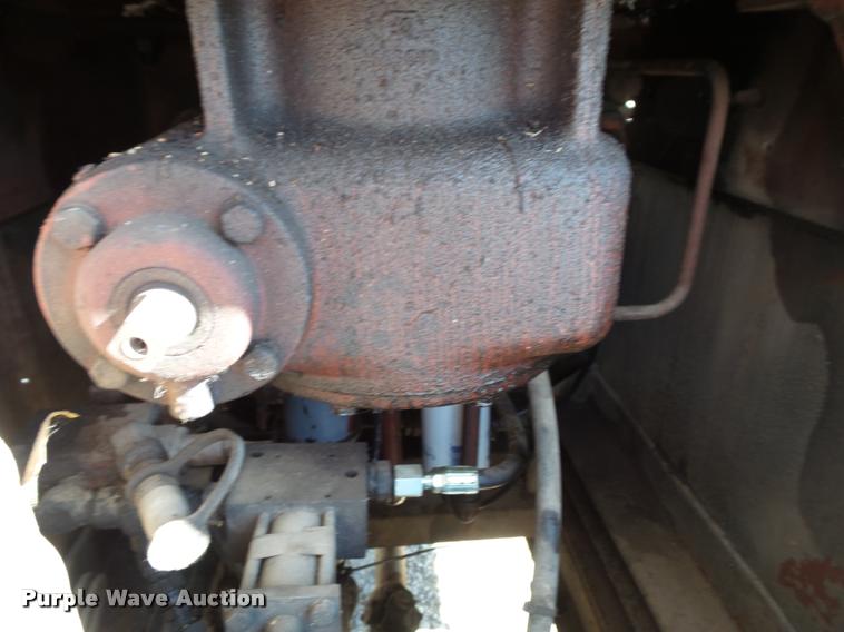 image for item K8117 1987 International S1900 bucket truck