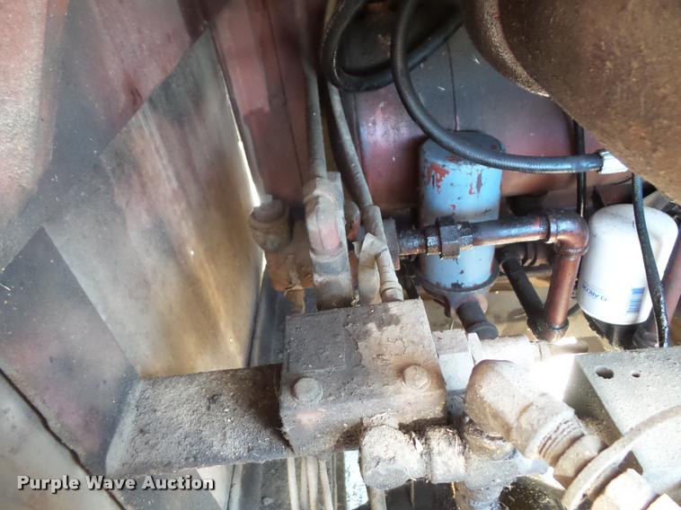 image for item K8117 1987 International S1900 bucket truck