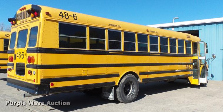 image for item K8125 2006 Freightliner FS65 Thomas school bus