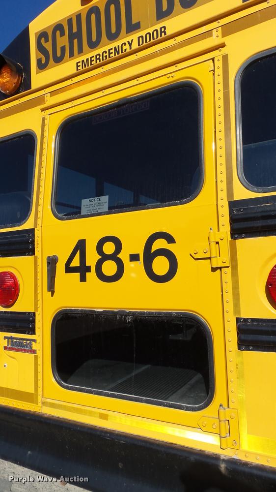 image for item K8125 2006 Freightliner FS65 Thomas school bus