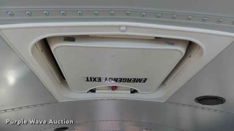 image for item K8125 2006 Freightliner FS65 Thomas school bus