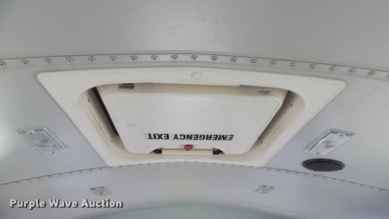 image for item K8125 2006 Freightliner FS65 Thomas school bus