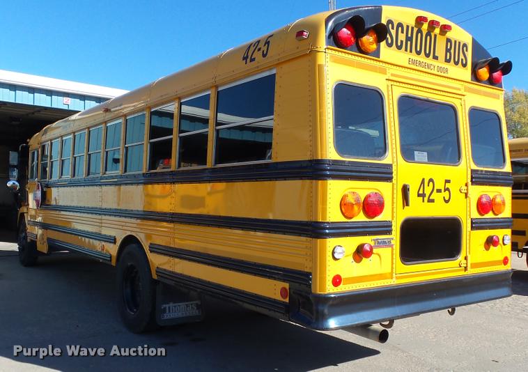 image for item K8126 2005 Freightliner FS65 Thomas school bus