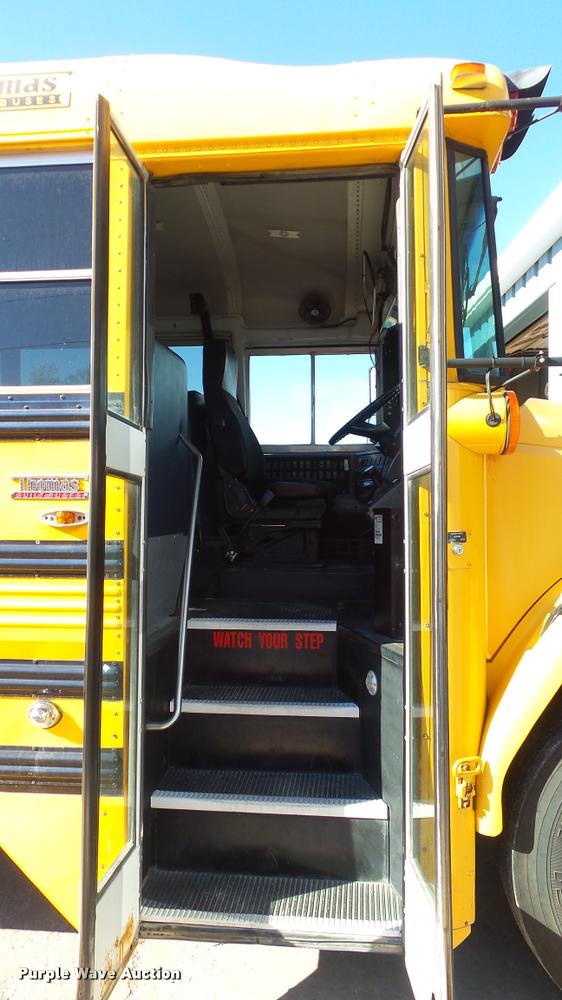 image for item K8126 2005 Freightliner FS65 Thomas school bus
