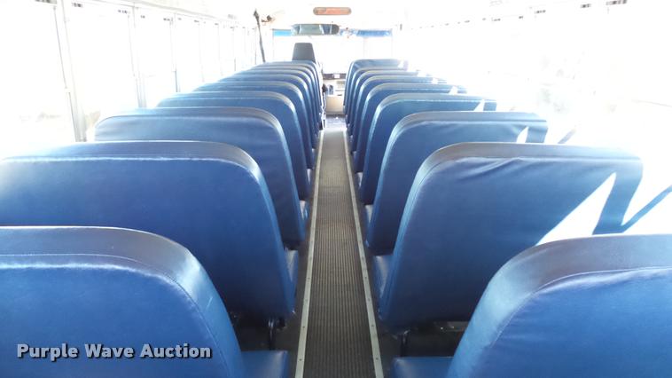 image for item K8126 2005 Freightliner FS65 Thomas school bus