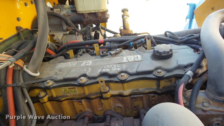 image for item K8126 2005 Freightliner FS65 Thomas school bus