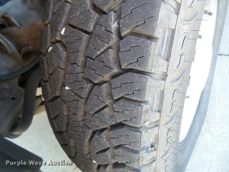 image for item K8127 2007 Chevrolet Suburban 2500 LT SUV