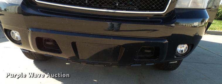 image for item K8127 2007 Chevrolet Suburban 2500 LT SUV