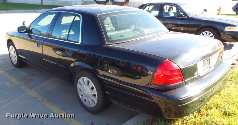 image for item K8128 2008 Ford Crown Victoria Police Interceptor