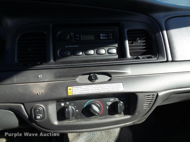 image for item K8128 2008 Ford Crown Victoria Police Interceptor