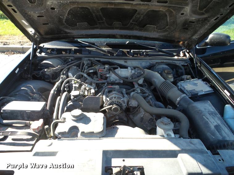image for item K8128 2008 Ford Crown Victoria Police Interceptor