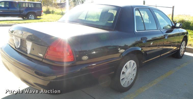 image for item K8129 2009 Ford Crown Victoria Police Interceptor