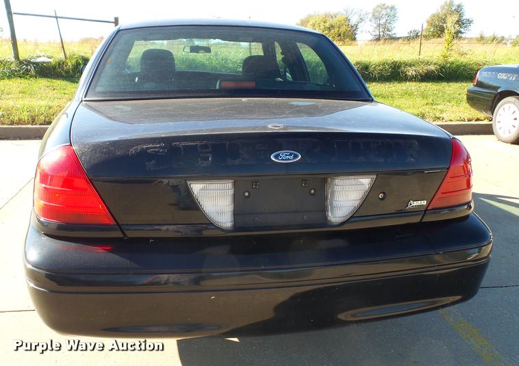 image for item K8129 2009 Ford Crown Victoria Police Interceptor