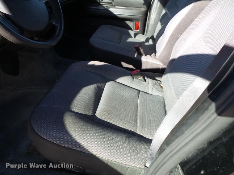 image for item K8129 2009 Ford Crown Victoria Police Interceptor