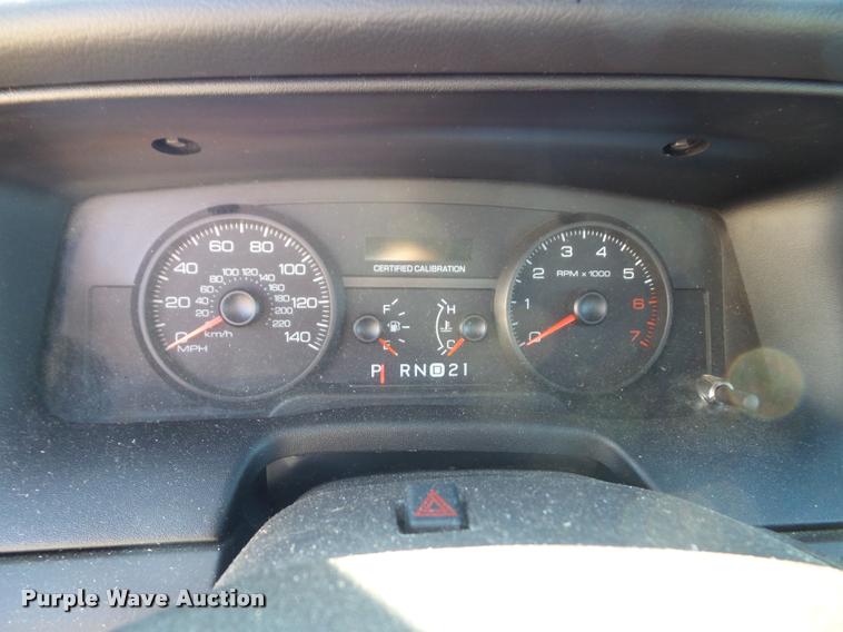 image for item K8129 2009 Ford Crown Victoria Police Interceptor