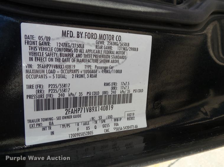 image for item K8129 2009 Ford Crown Victoria Police Interceptor