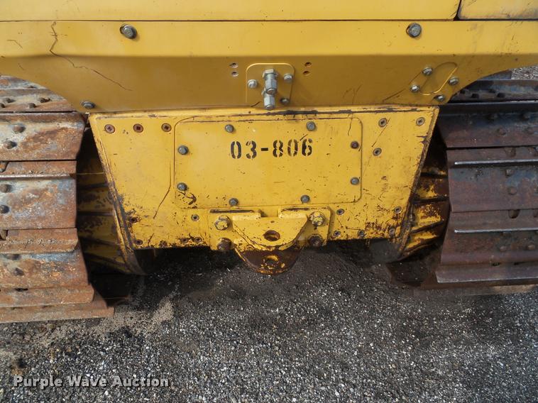 image for item K8133 2002 Caterpillar D4G XL dozer