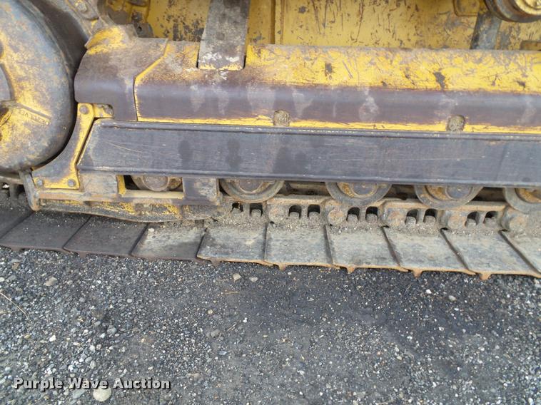 image for item K8133 2002 Caterpillar D4G XL dozer
