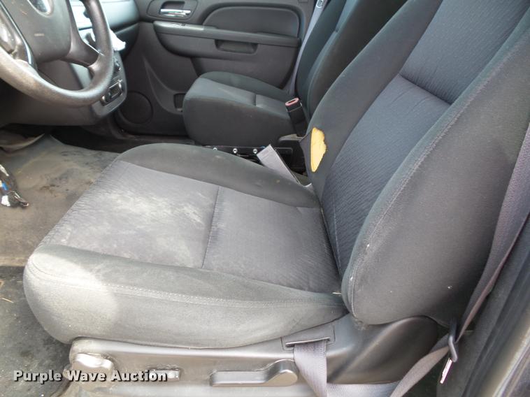 image for item K8138 2011 Chevrolet Tahoe Police SUV