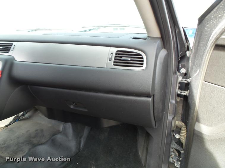 image for item K8138 2011 Chevrolet Tahoe Police SUV