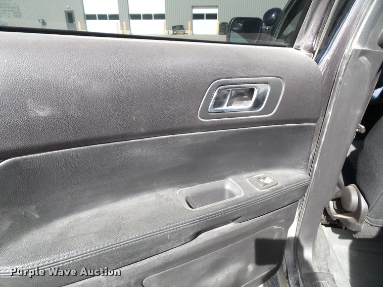 image for item K8140 2014 Ford Explorer Police Interceptor Utility SUV