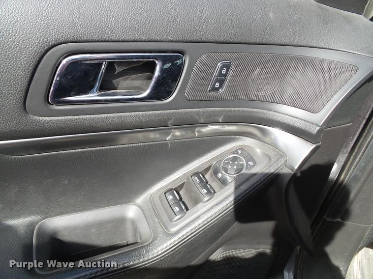 image for item K8140 2014 Ford Explorer Police Interceptor Utility SUV