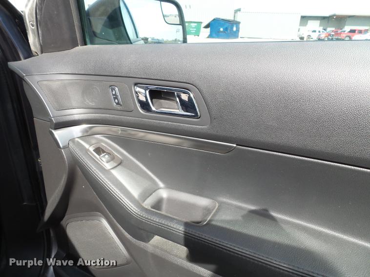 image for item K8140 2014 Ford Explorer Police Interceptor Utility SUV