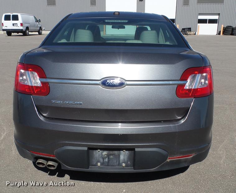image for item K8145 2011 Ford Taurus