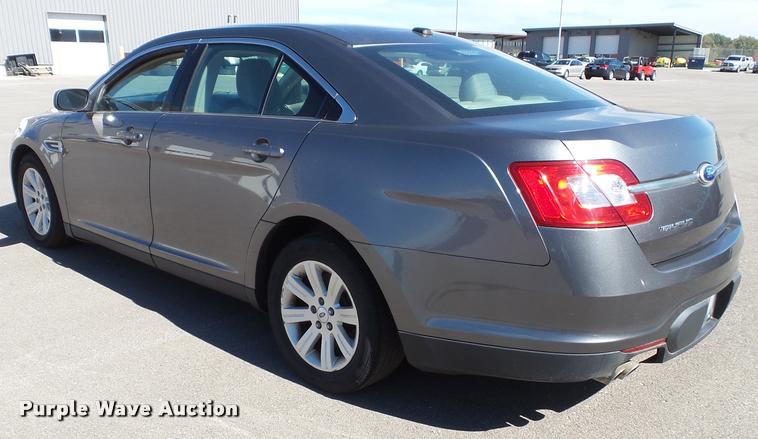 image for item K8145 2011 Ford Taurus