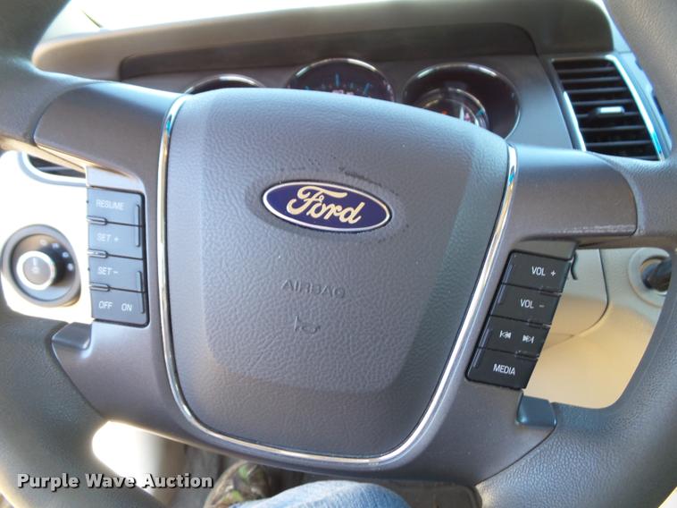image for item K8145 2011 Ford Taurus