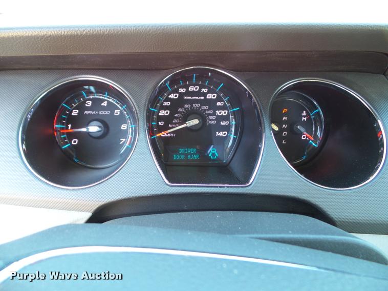 image for item K8145 2011 Ford Taurus