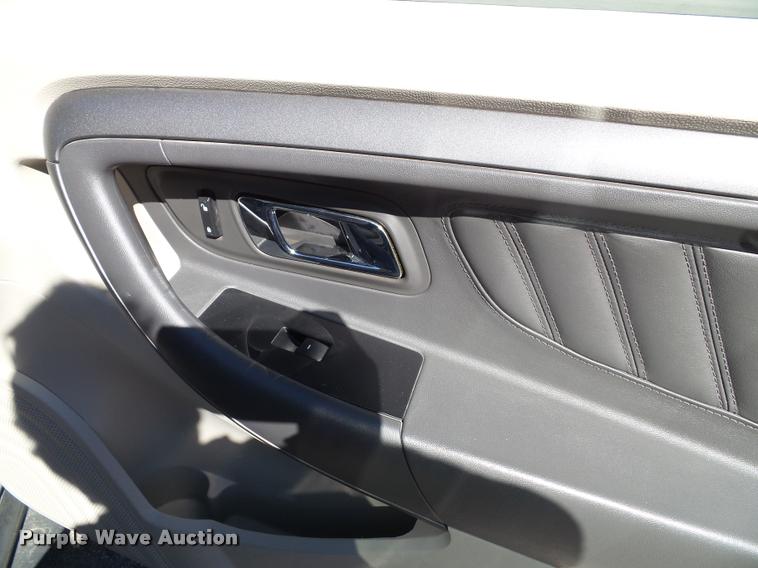 image for item K8145 2011 Ford Taurus