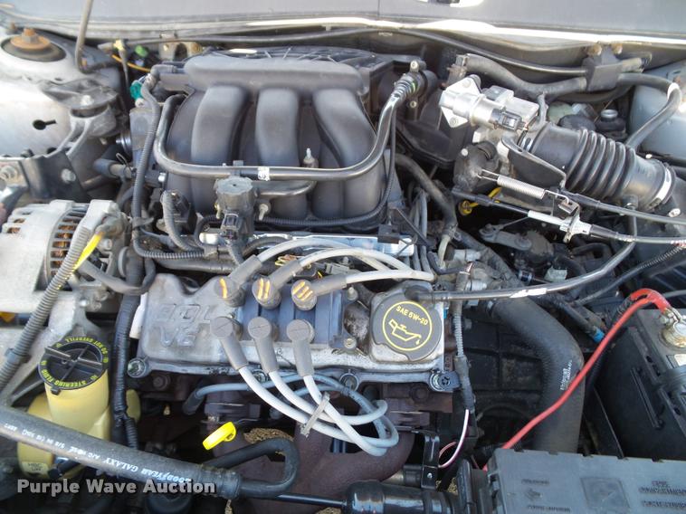 image for item K8146 2005 Ford Taurus SE