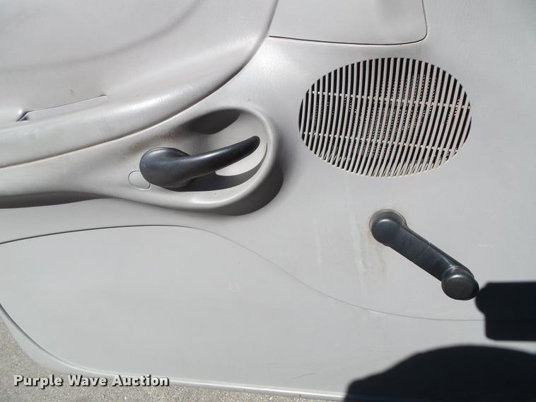 image for item K8147 1998 Ford F150 pickup truck