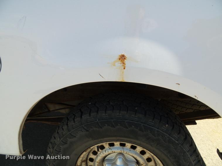 image for item K8147 1998 Ford F150 pickup truck