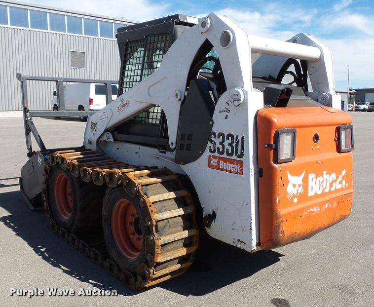 image for item K8148 2007 Bobcat S330 skid steer