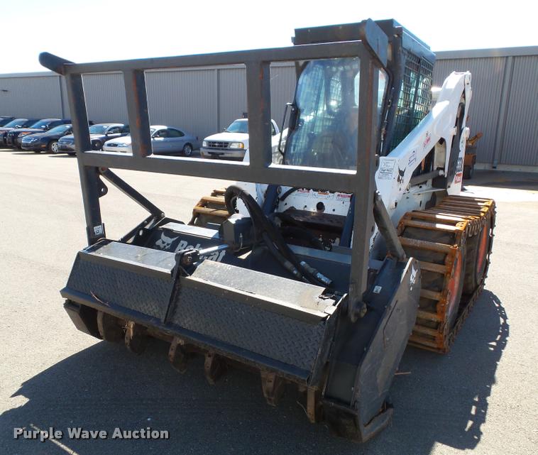 image for item K8148 2007 Bobcat S330 skid steer