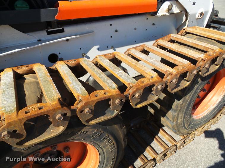 image for item K8148 2007 Bobcat S330 skid steer