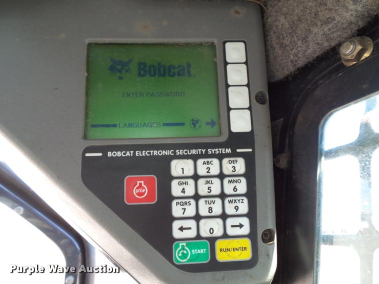 image for item K8148 2007 Bobcat S330 skid steer