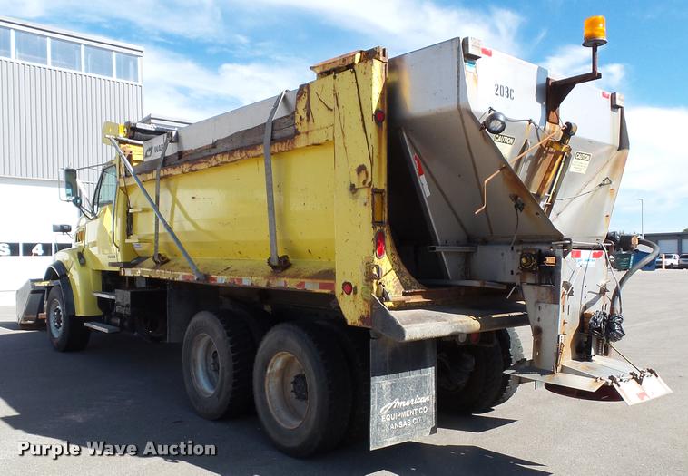 image for item K8149 2006 Sterling LT9500 dump truck