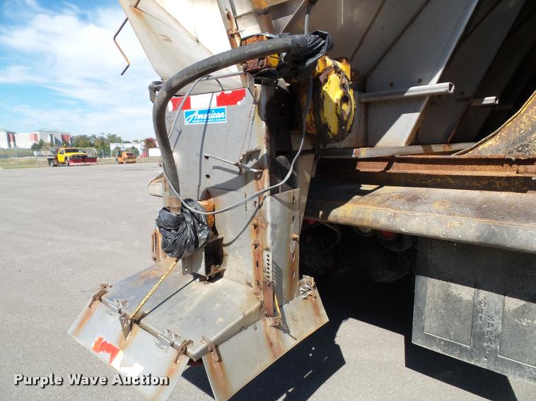 image for item K8149 2006 Sterling LT9500 dump truck