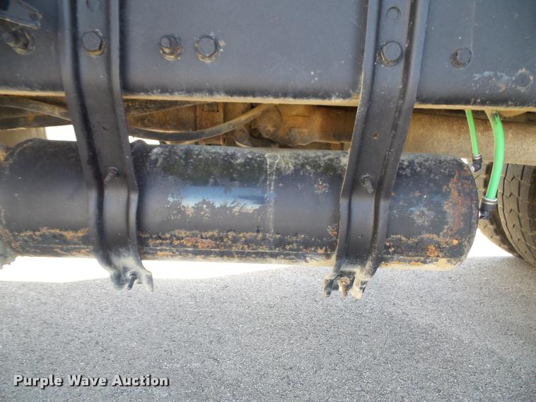 image for item K8149 2006 Sterling LT9500 dump truck